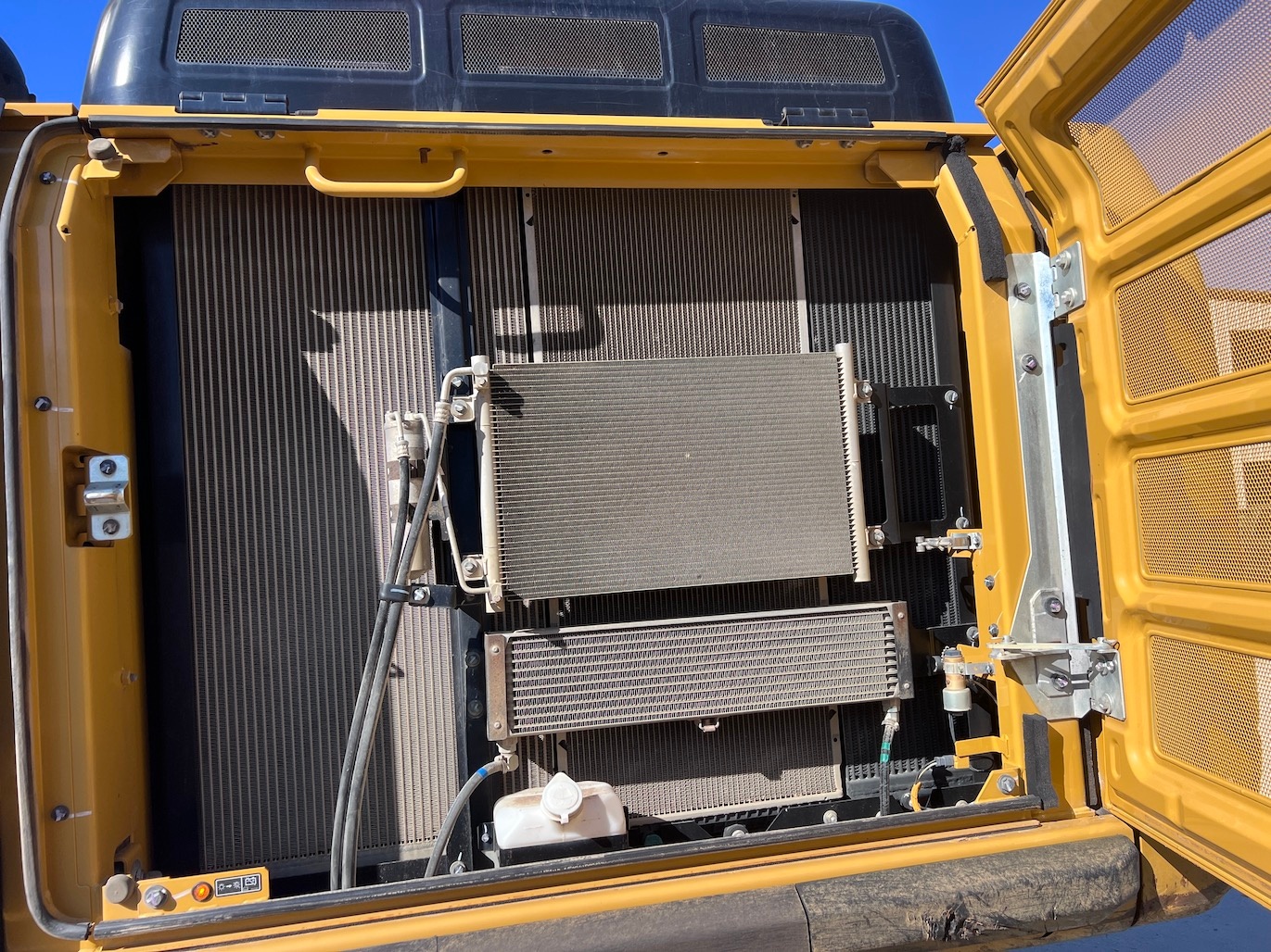 Used 2016 Caterpillar 336FL w/ shear For Sale