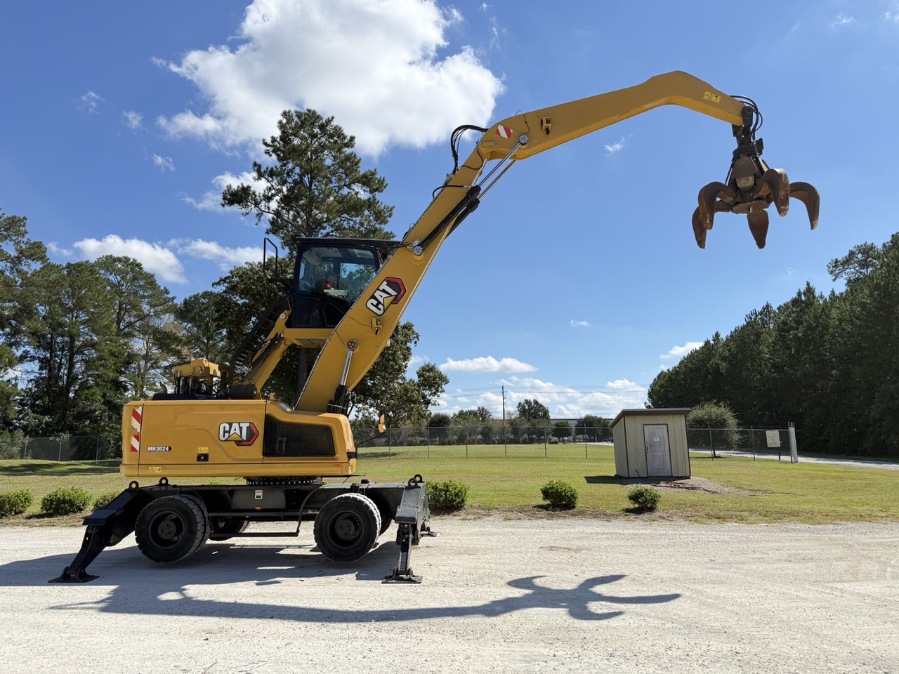2020 Caterpillar MH3024