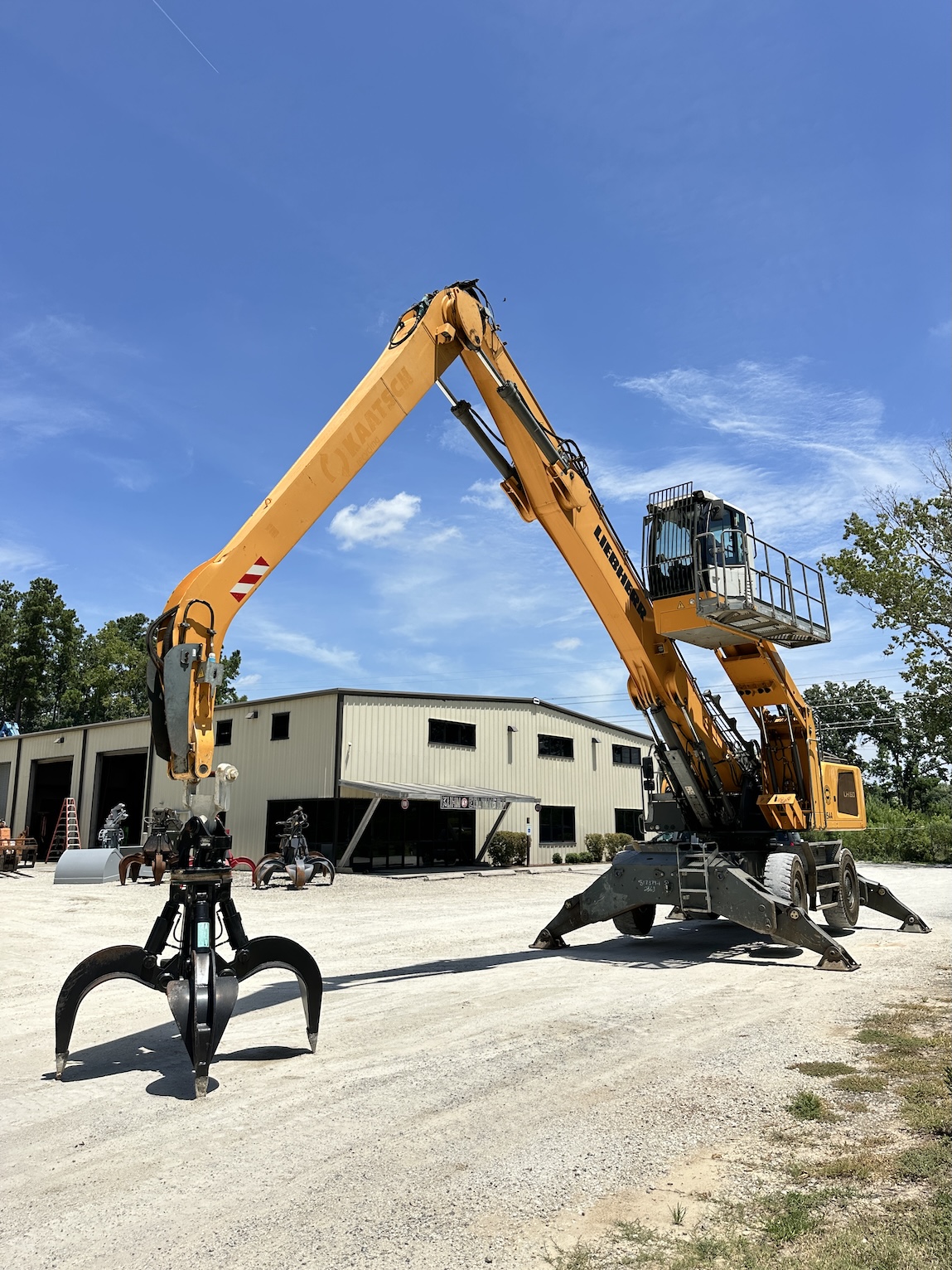 Photo of a 2019 Liebherr LH50M