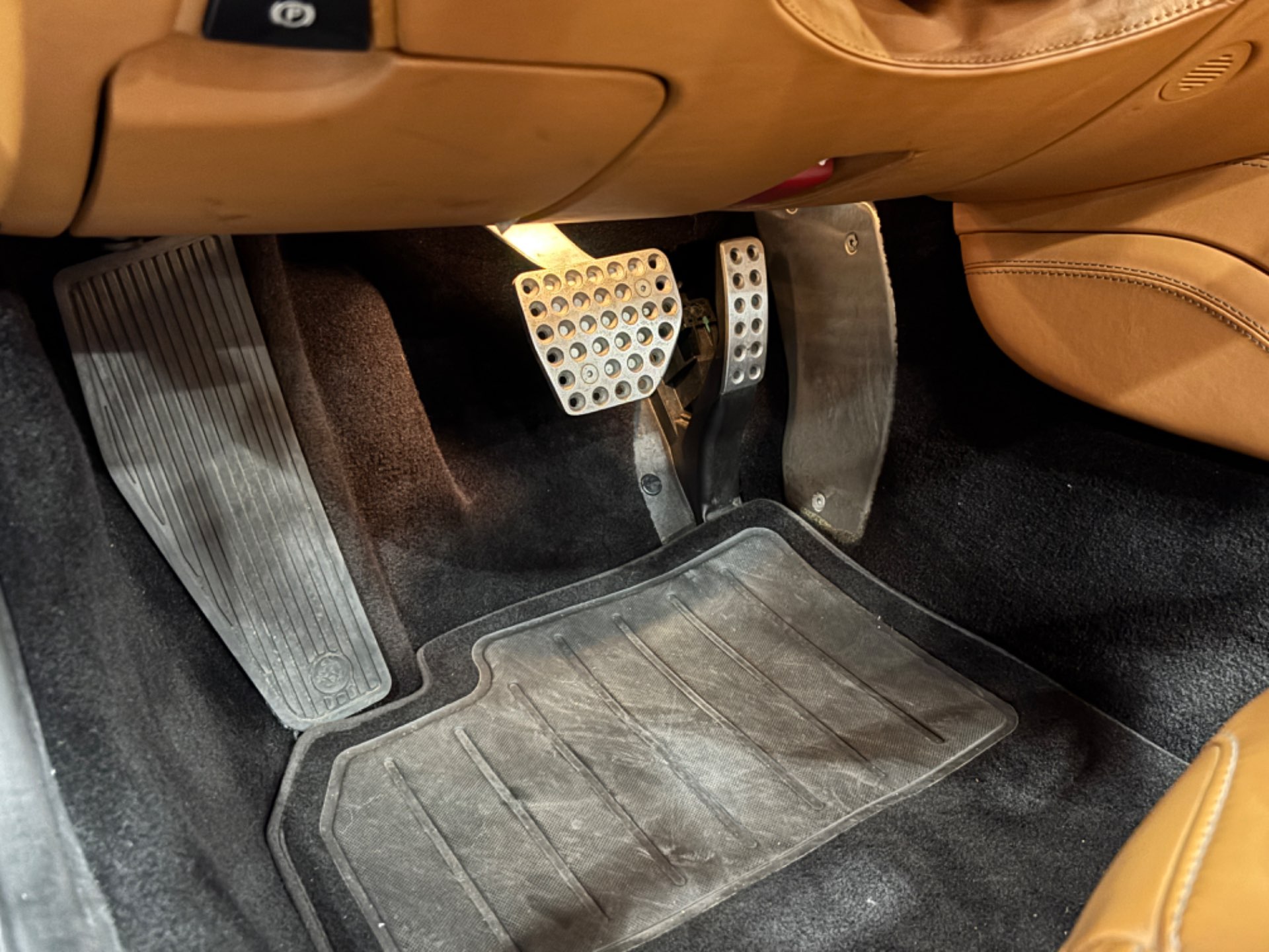 2015 Ferrari California T Base - Photo 50