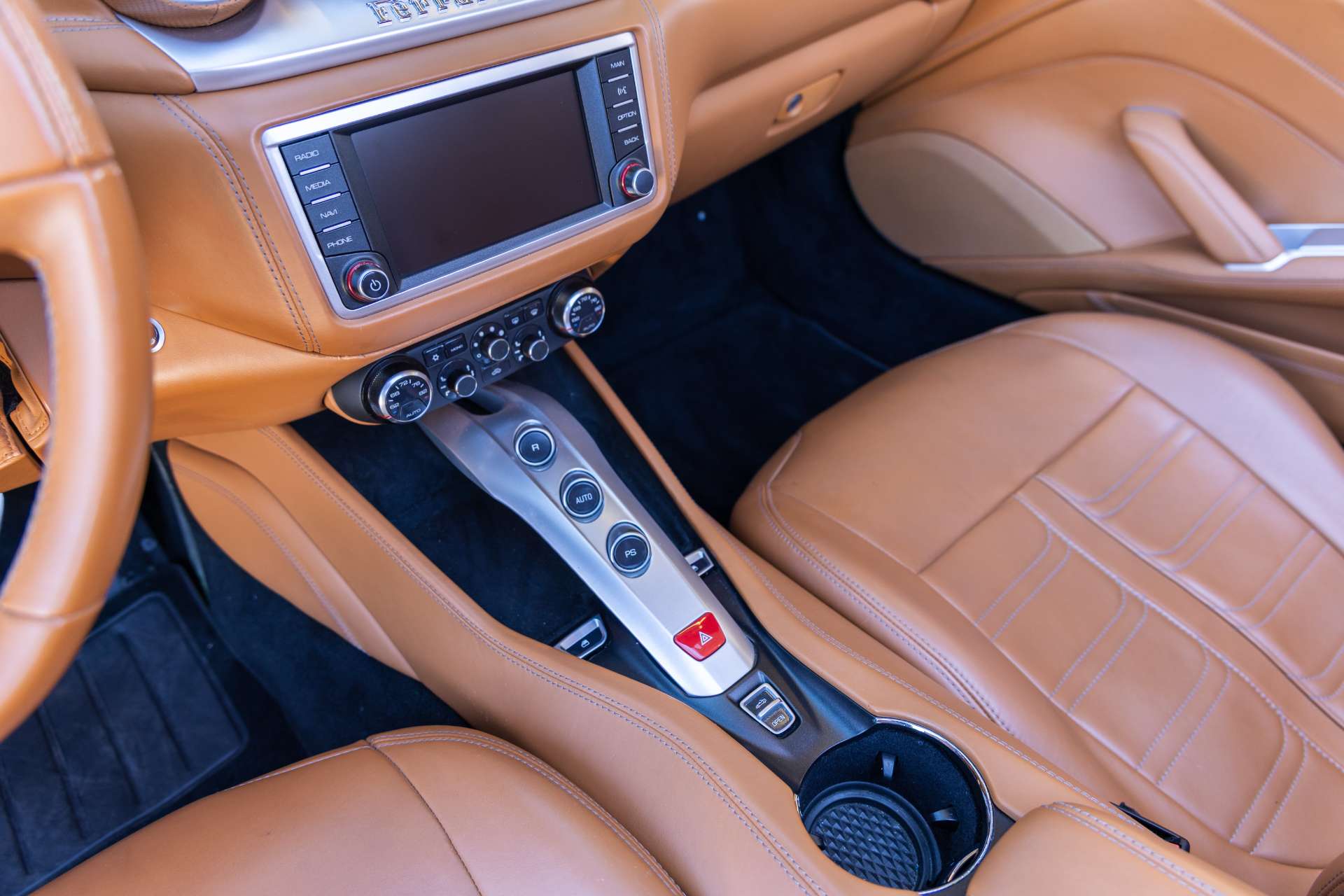2015 Ferrari California T Base - Photo 49