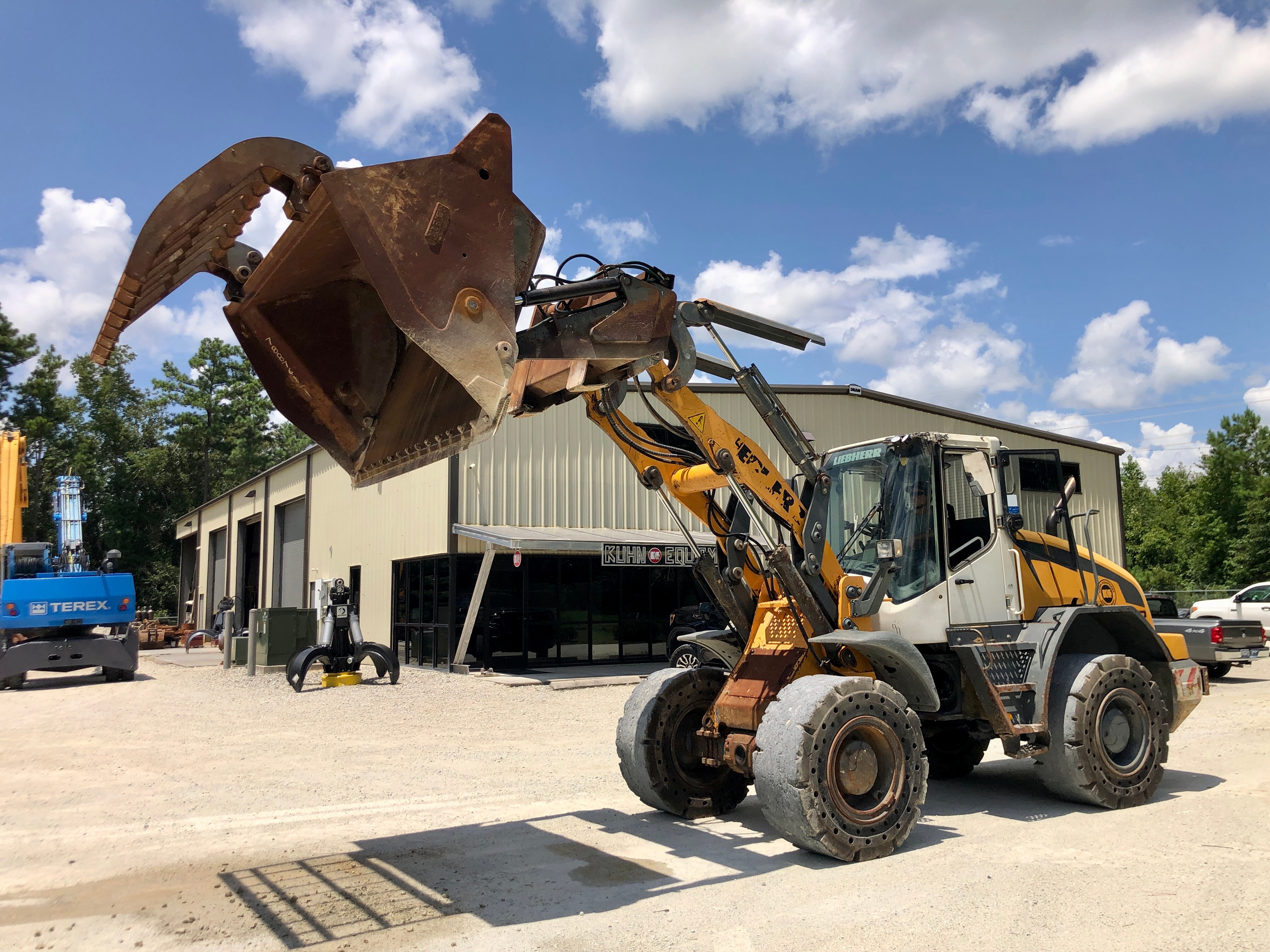 Used 2014 Liebherr L542 For Sale