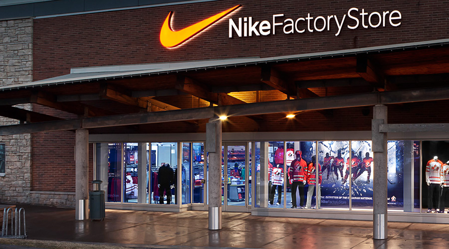 nike factory store estación central