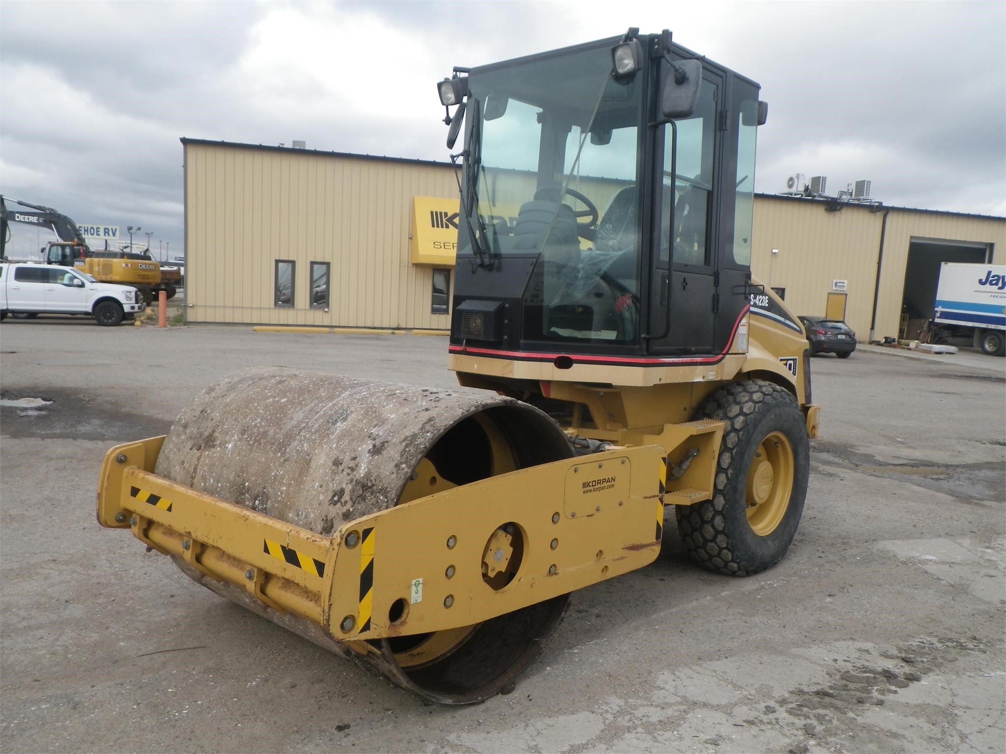 Photo of a 2007 Caterpillar CS-423E