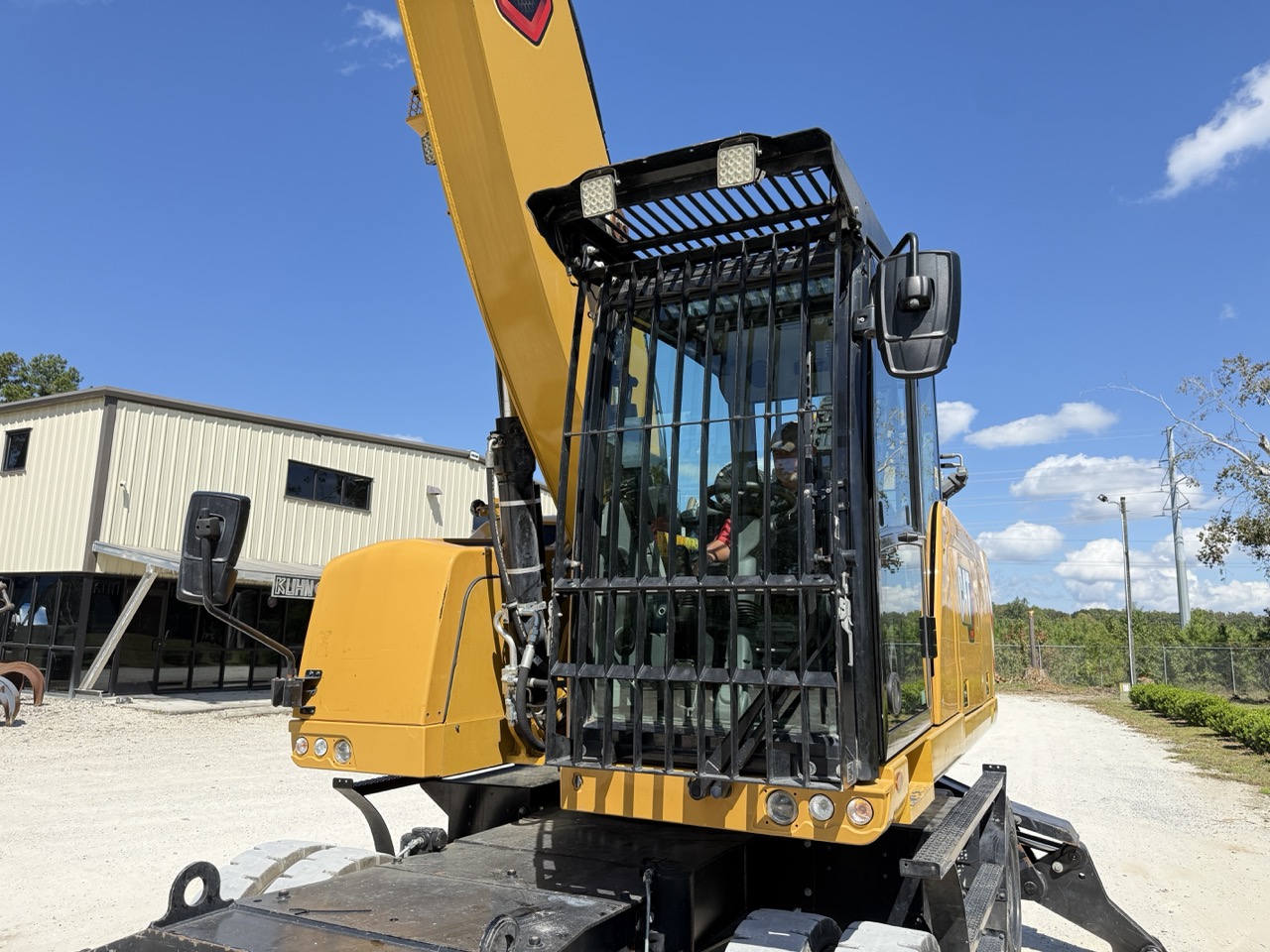 2020 Caterpillar MH3024