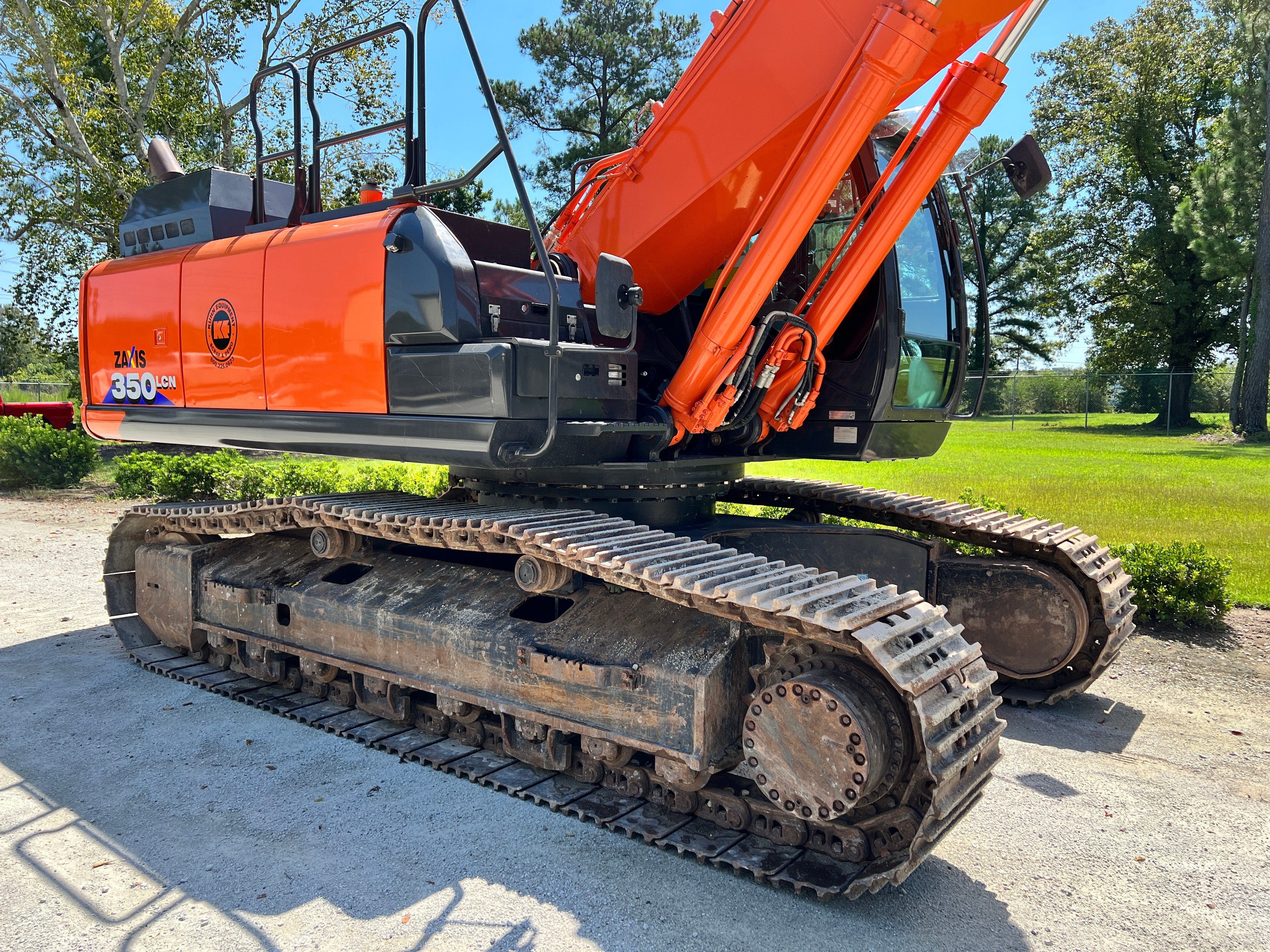Used 2019 Hitachi ZX350LCN-6 For Sale