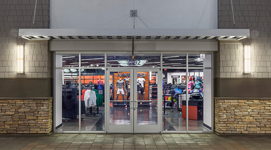 nike store rolling hills plaza