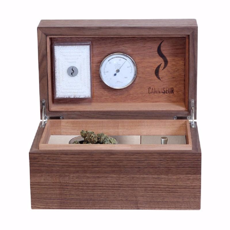 CANNASEUR® One Weed Container – Walnut with an Additional Equipment Box