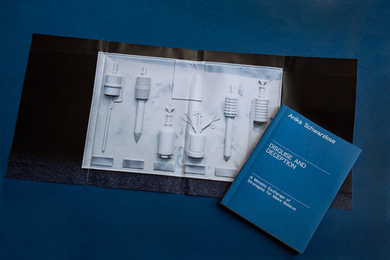 Disguise and Deception : A Mimetic Exchange of Strategies for Make Believe thumbnail 2