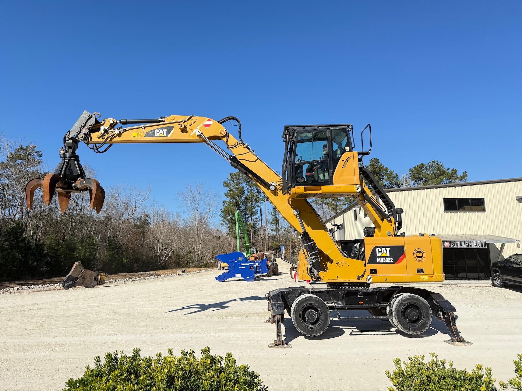 Used 2019 Caterpillar MH3022 For Sale