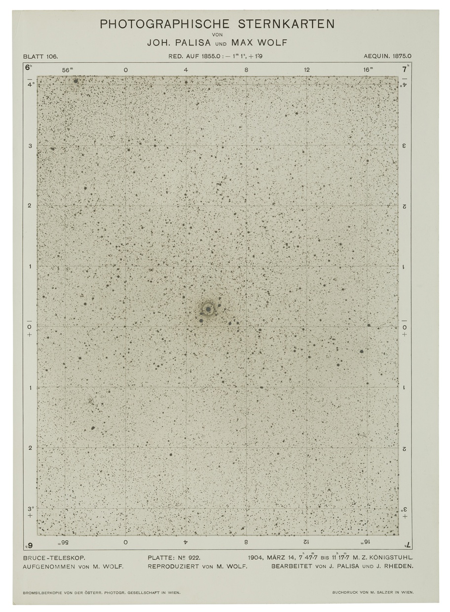 A chart on off-white paper with the words “Photographische Sternkarten von Joh. Palisa und Max Wolf” above a field of stars.
