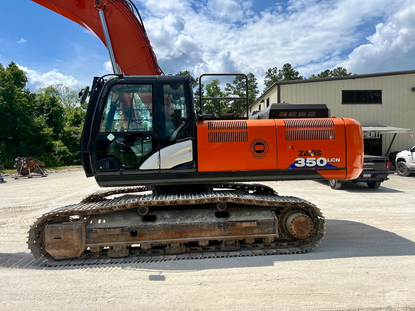 Used 2019 Hitachi ZX350LCN-6 w/ shear For Sale