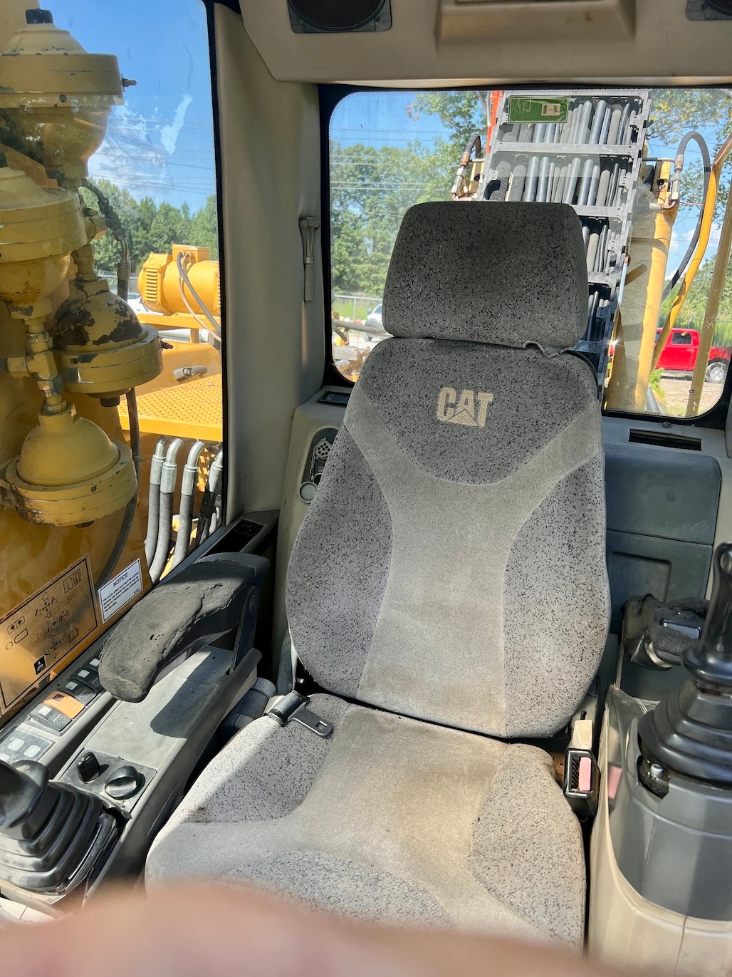 Used 2003 Caterpillar M322C MH For Sale