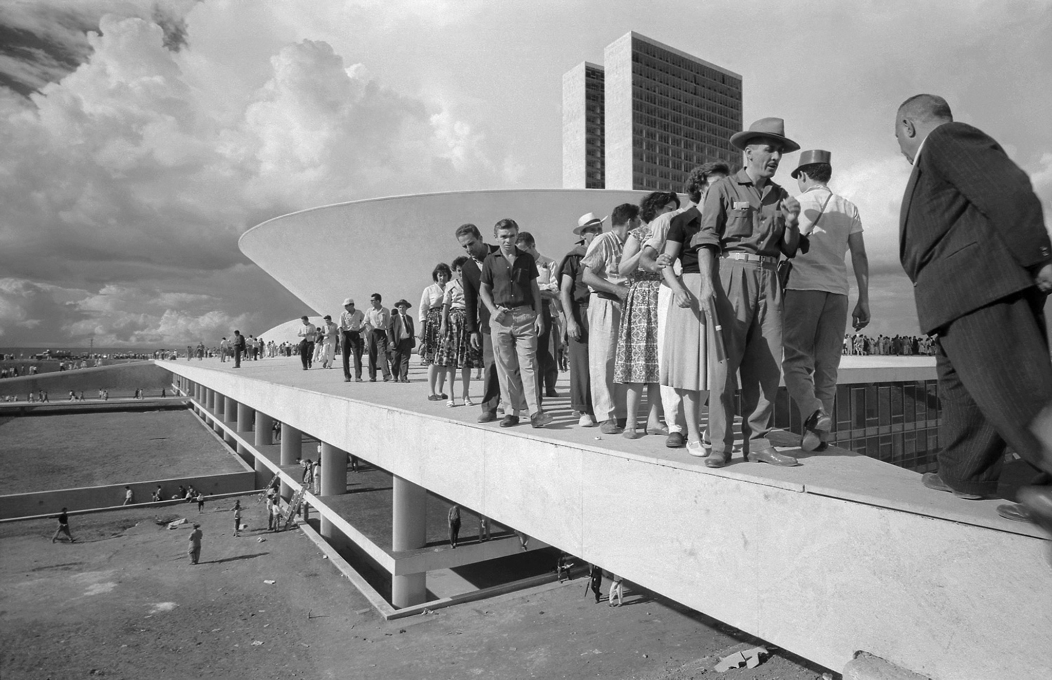 Inauguracion Memorias Del Subdesarrollo El Giro Descolonial En El Arte De America Latina 1960 8764