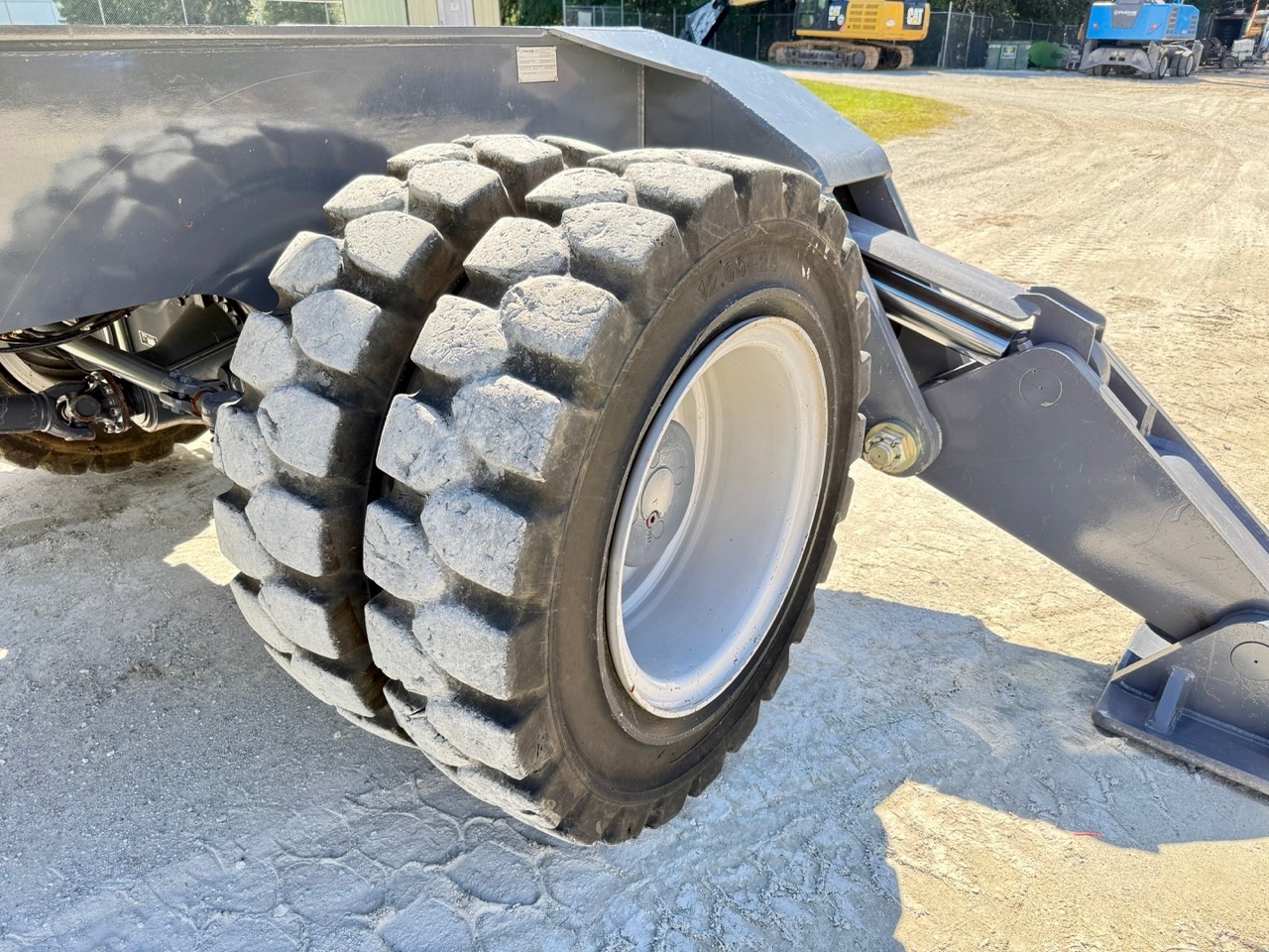 Used 2019 Fuchs MHL360F For Sale