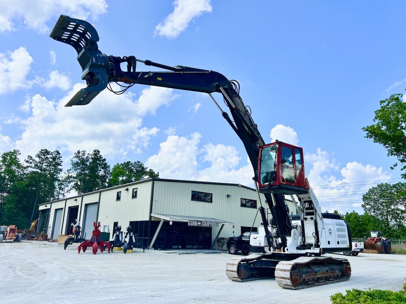 Photo of a 2019 Caterpillar 330FLN MH