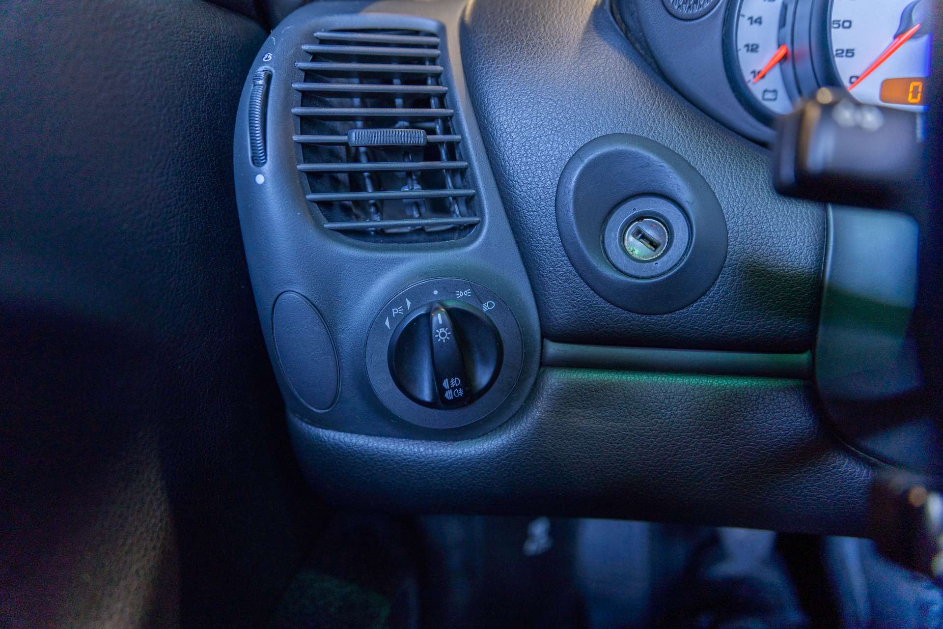2003 Porsche 911 Carrera - Photo 44