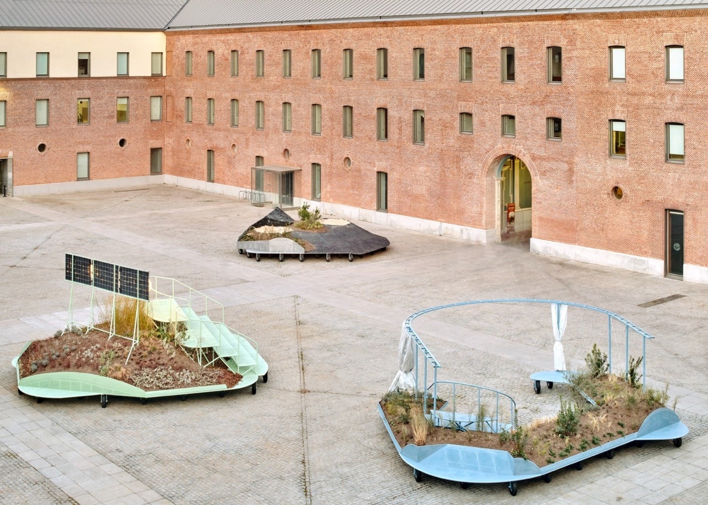 Three Landscape Essays: Mobile Ecosystems for Future Climates