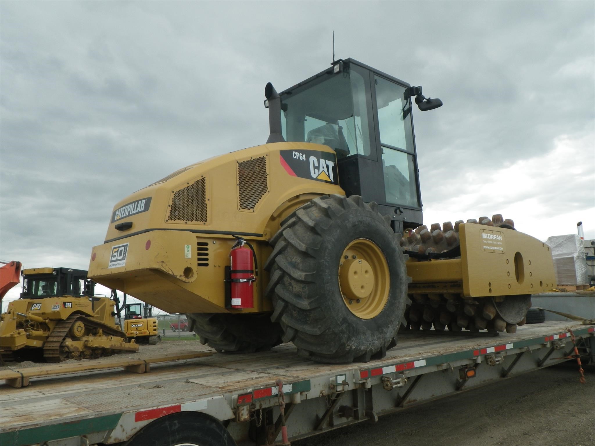 Photo of a 2012 Caterpillar CP64