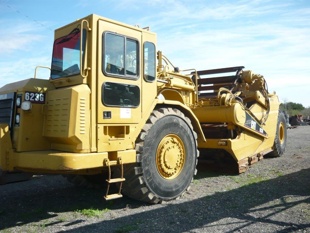 Photo of a 2003 Caterpillar 623G