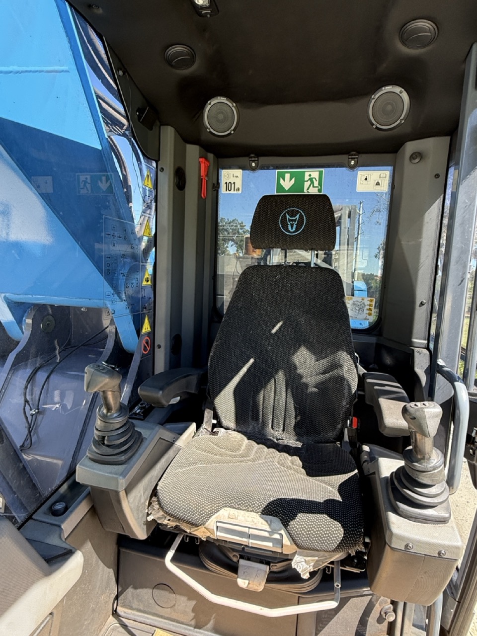 2023 Fuchs MHL340F