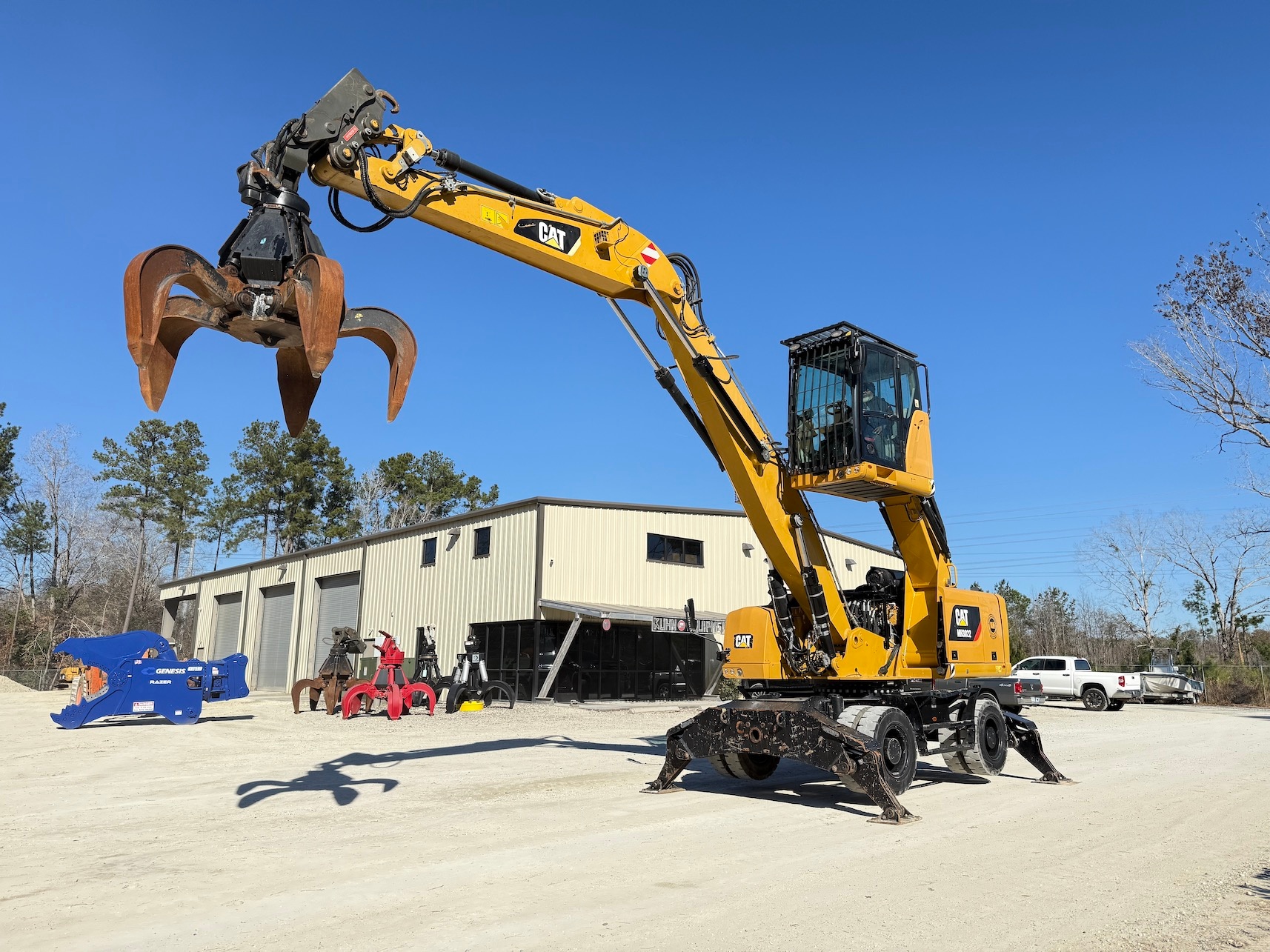 Used 2019 Caterpillar MH3022 For Sale