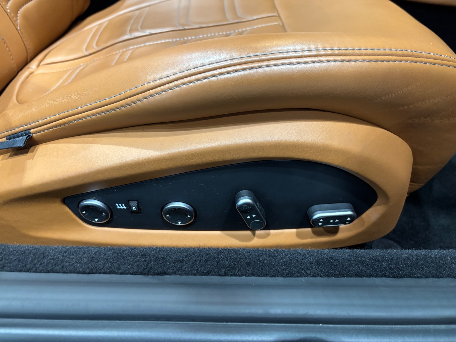 2015 Ferrari California T Base - Photo 66
