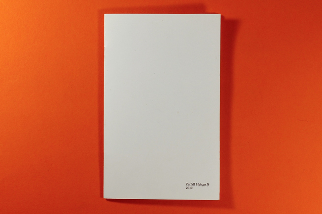 Zerfall I ( Decay I )