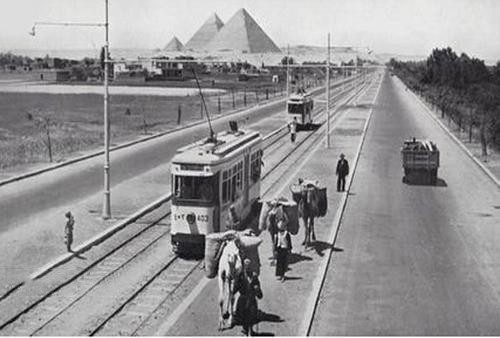 tram_cairo.jpg