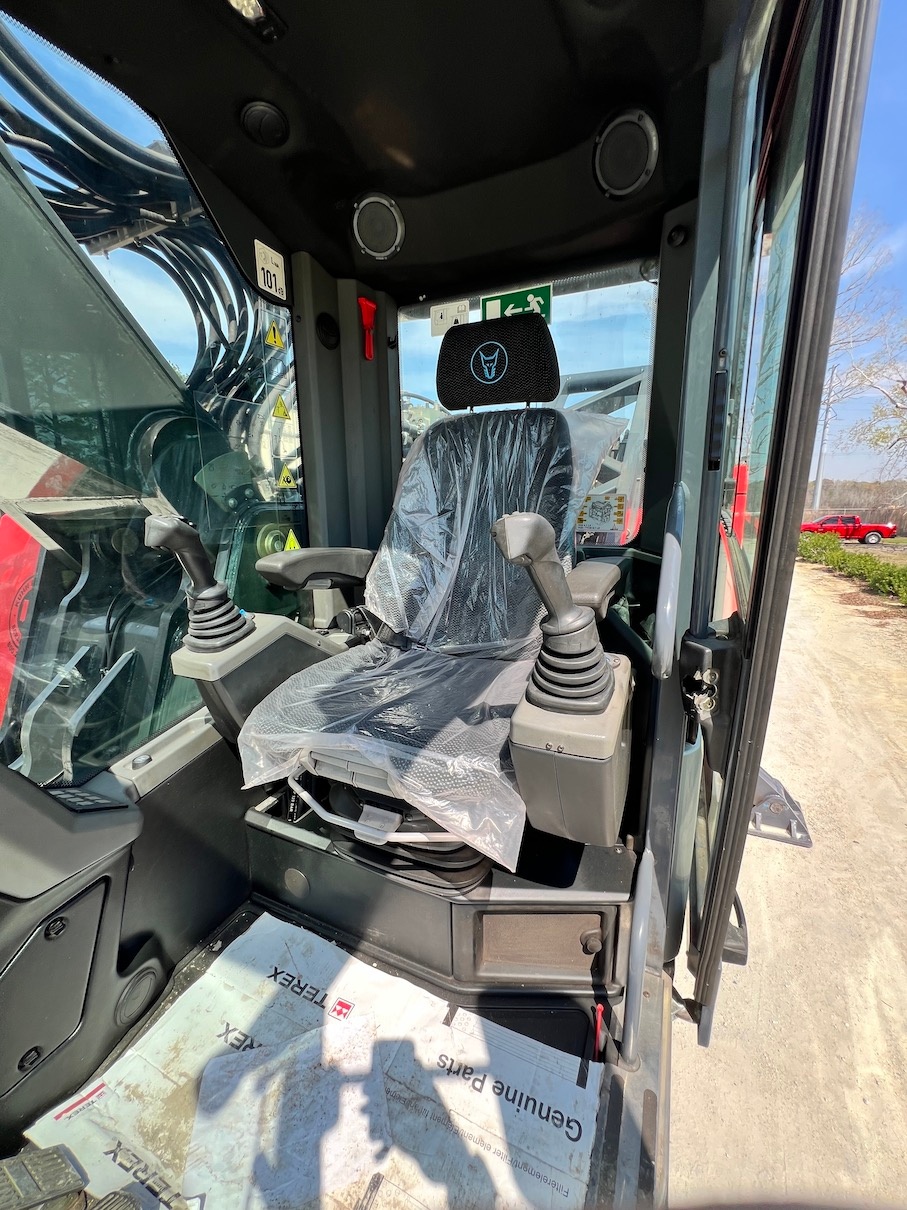 Used 2019 KTEG (Fuchs) KMC355F For Sale