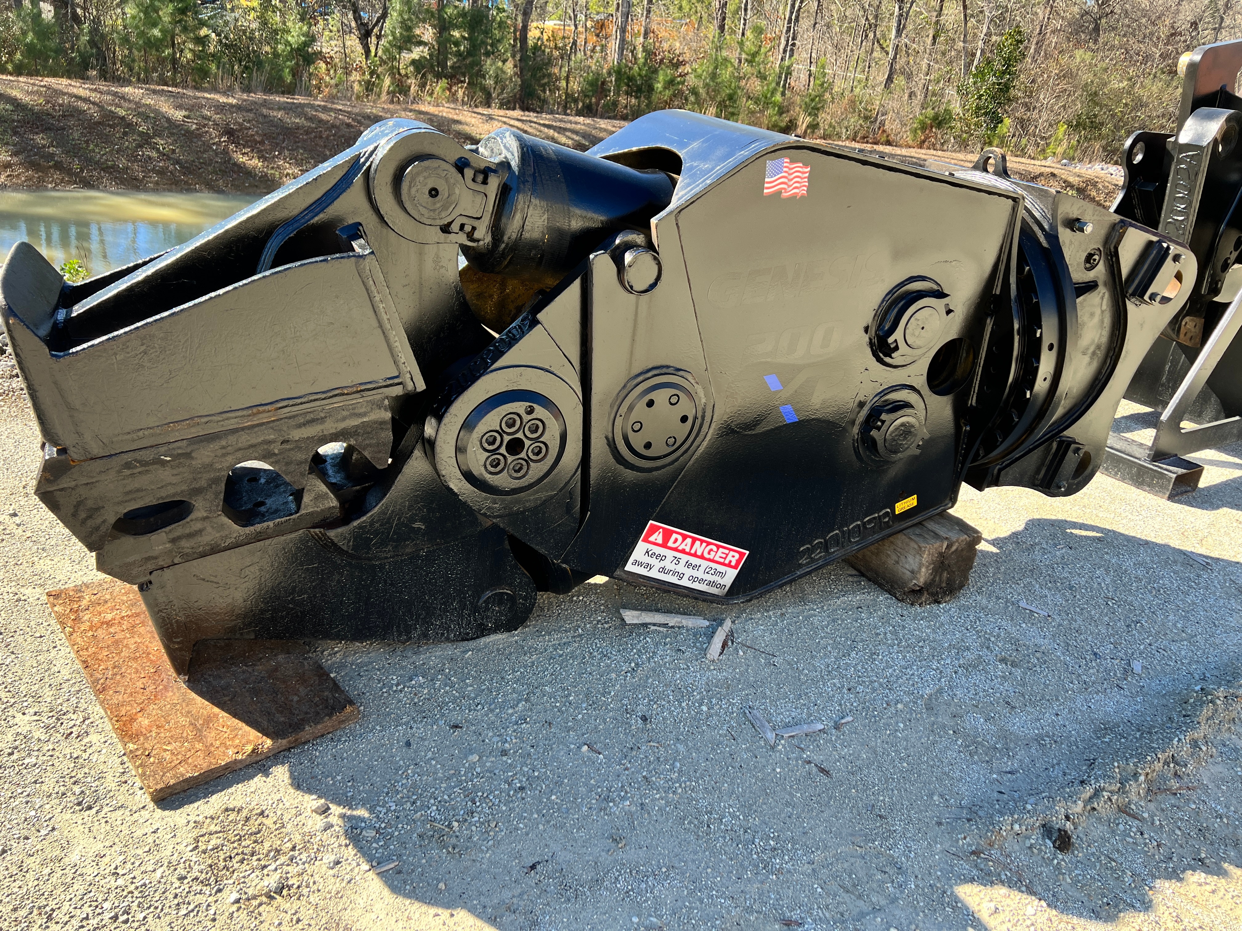Used  Genesis LXP200 For Sale