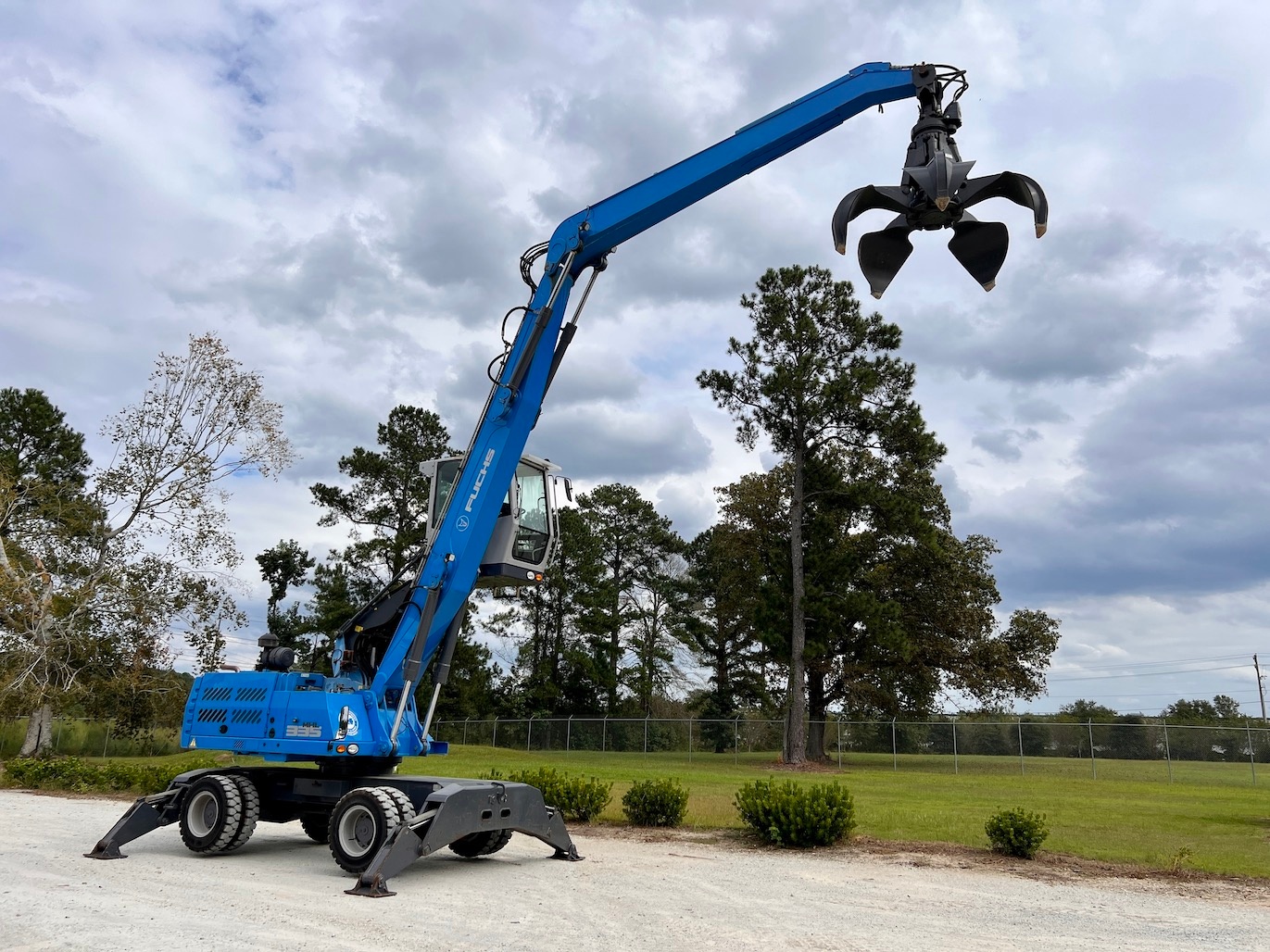 Used 2015 Fuchs MHL335E For Sale