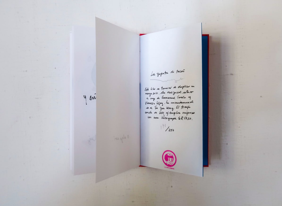 Los zapatos de tacón thumbnail 5