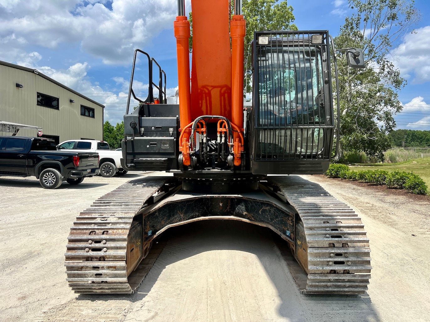 Used 2019 Hitachi ZX350LCN-6 w/ shear For Sale