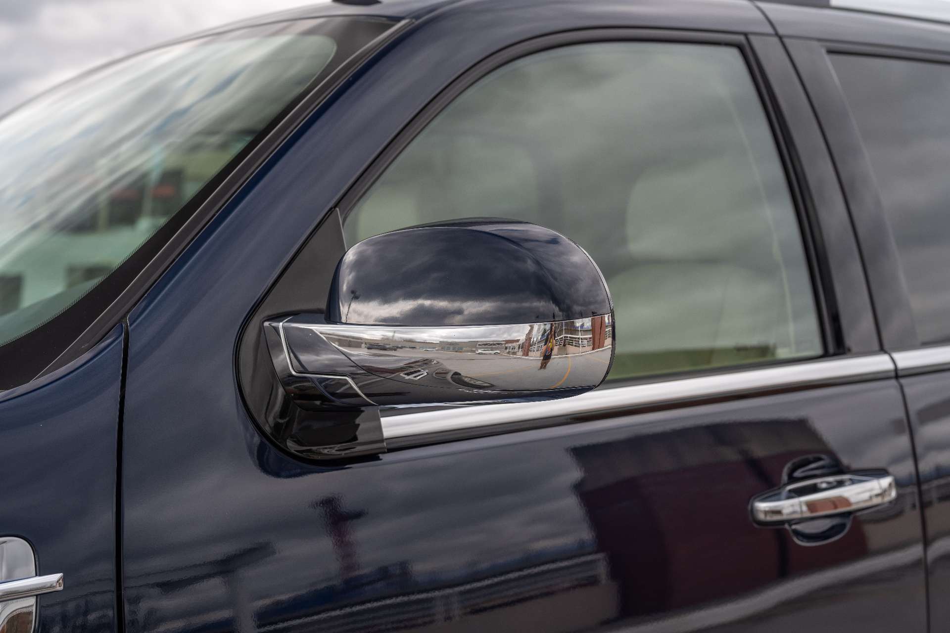 2007 Cadillac Escalade Base - Photo 25