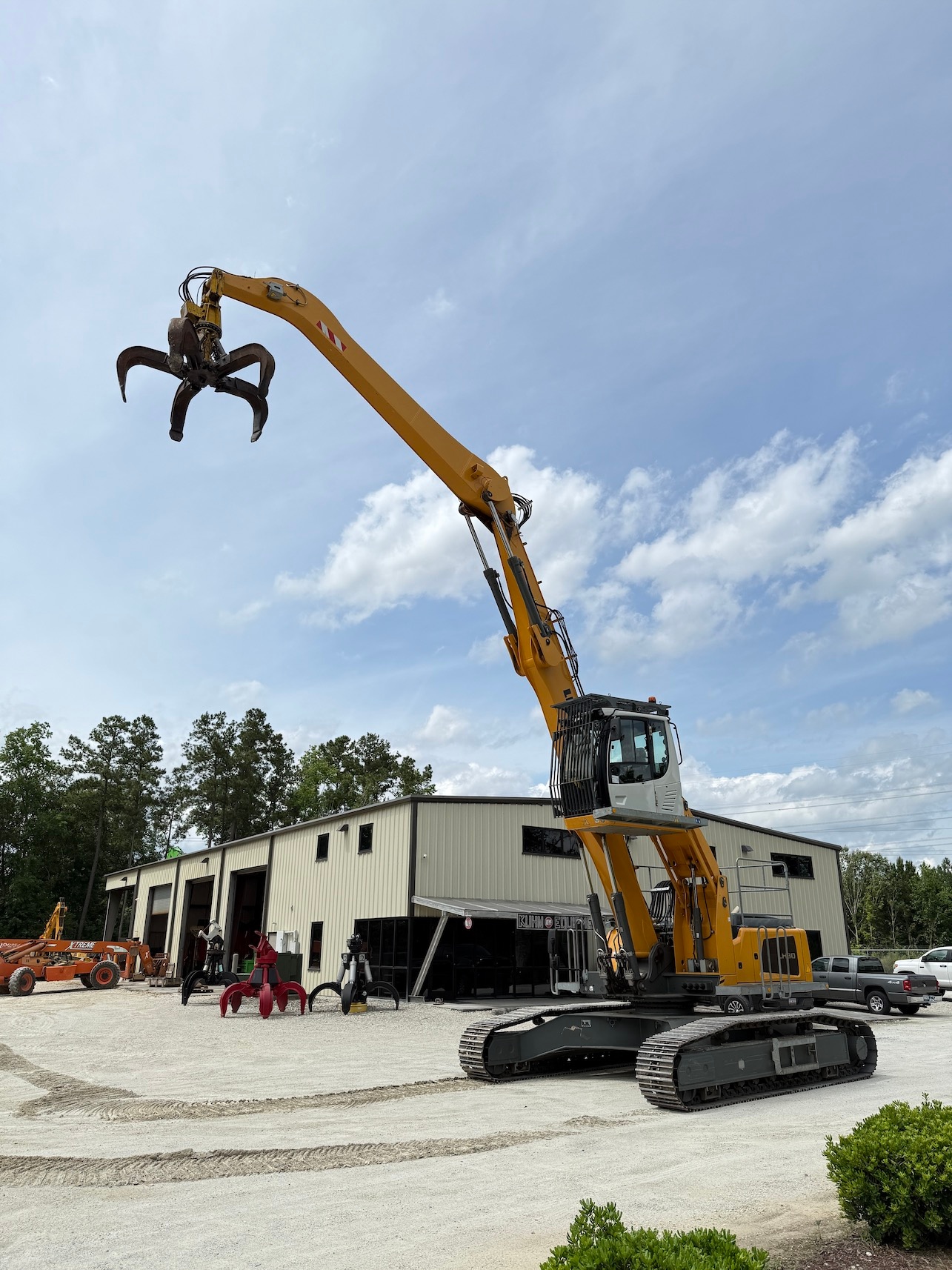 Used 2019 Liebherr LH30C For Sale