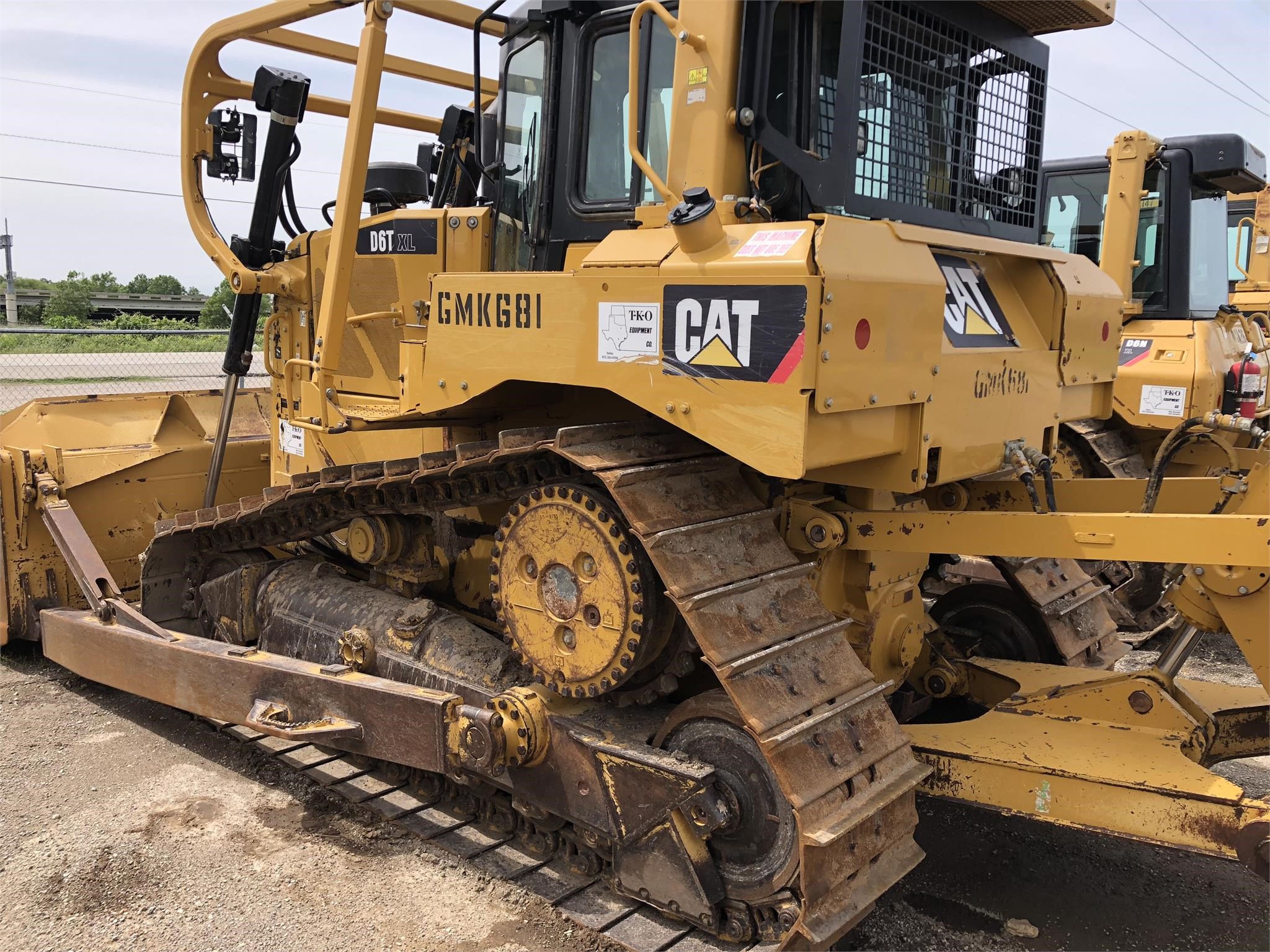 Photo of a 2012 Caterpillar D6T XL