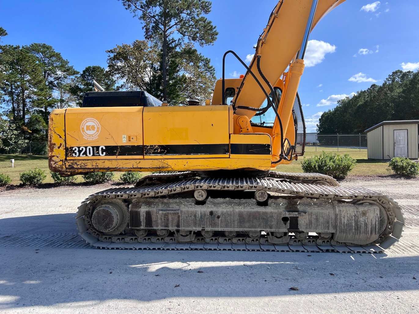 Used 2012 Hyundai 320LC-7A w/ Shear For Sale