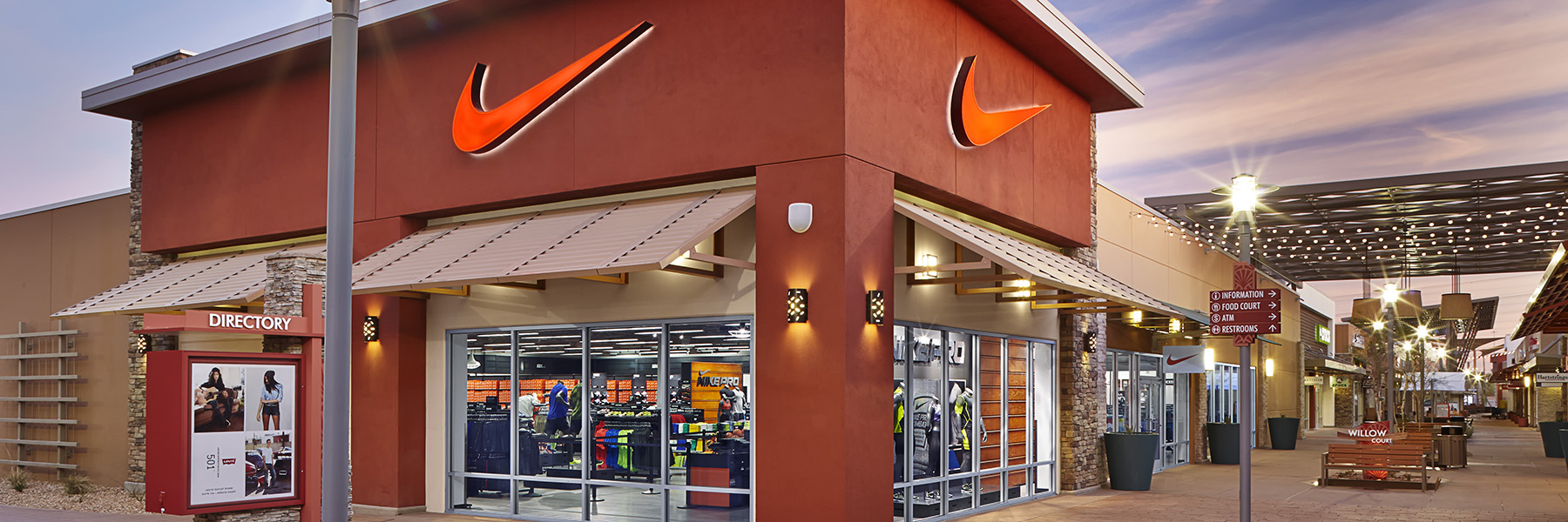 nike store the glen mall