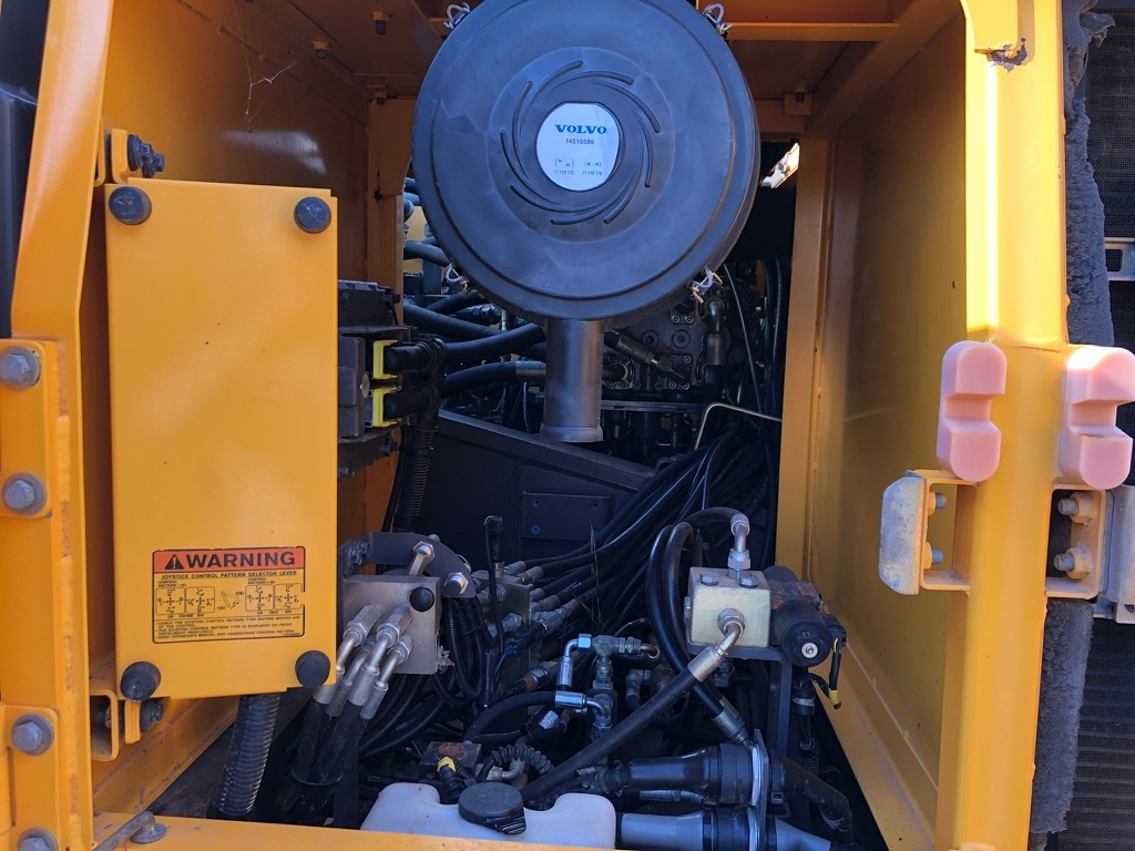 Used 2007 Volvo EC210CL For Sale