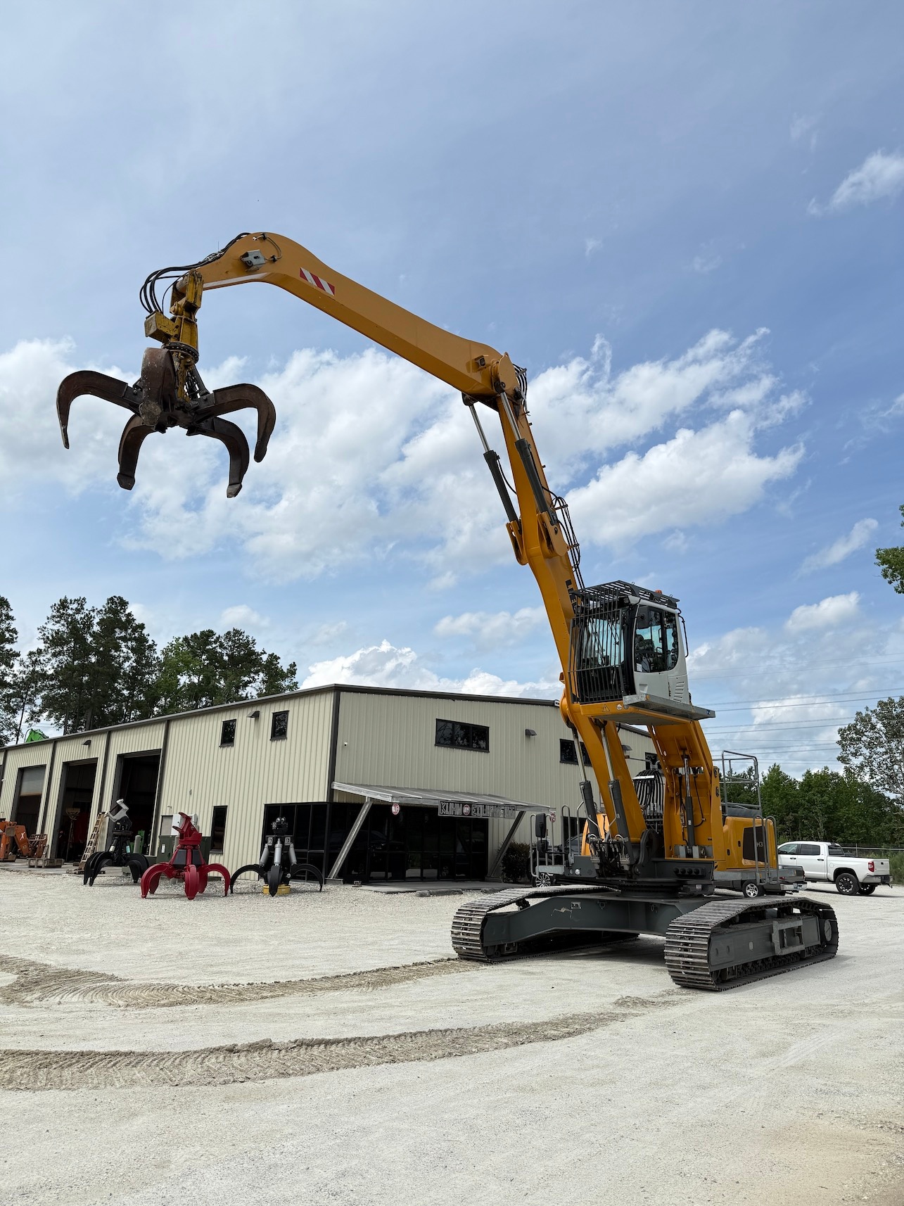Used 2019 Liebherr LH30C For Sale