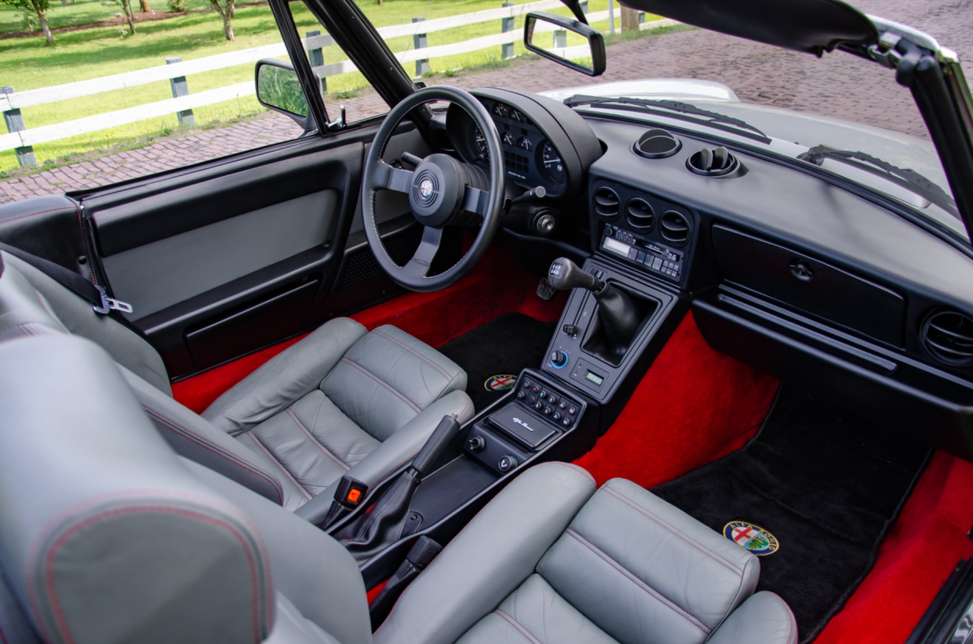 1990 Alfa Romeo Spider - Photo 48