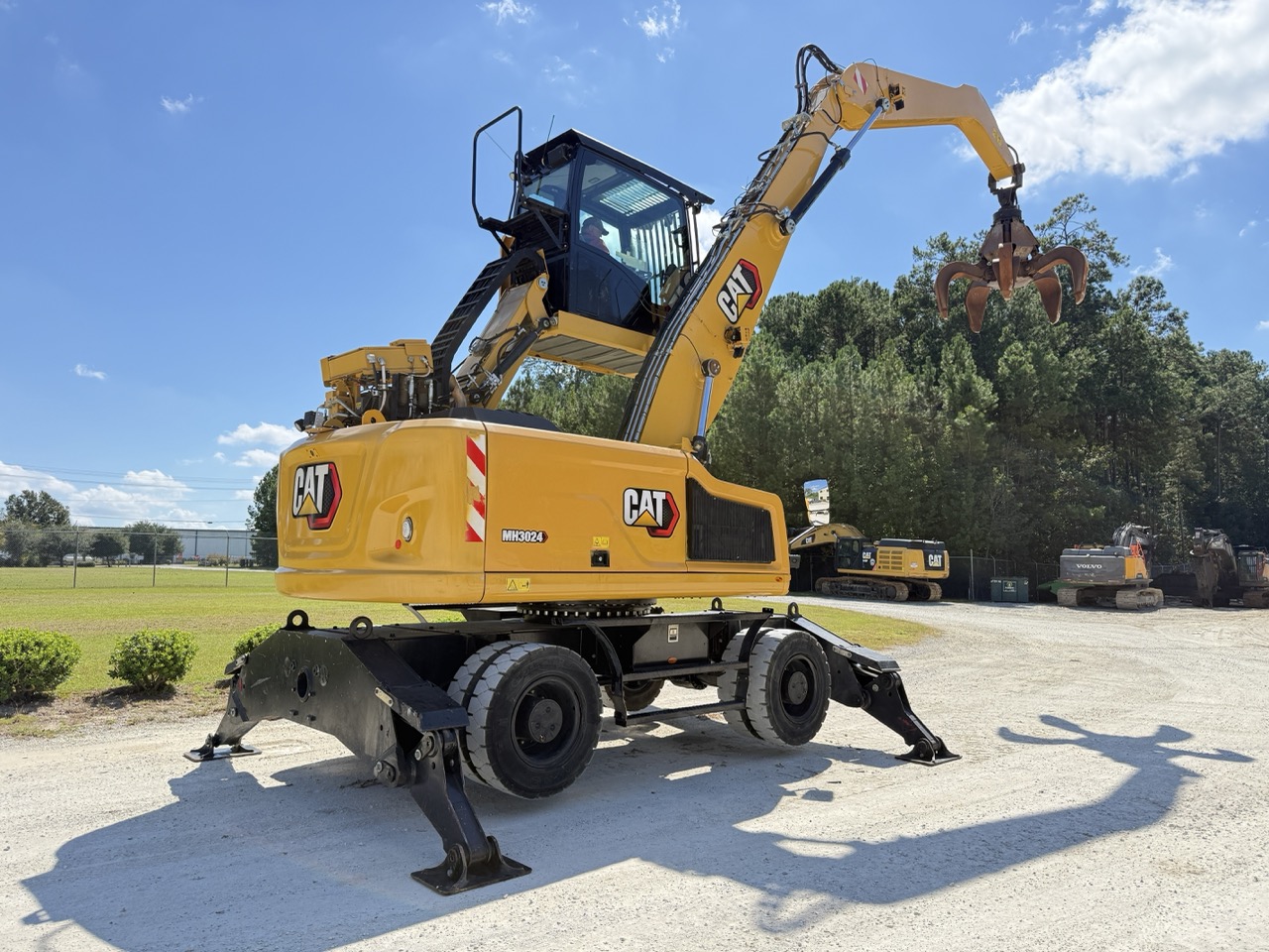 2020 Caterpillar MH3024