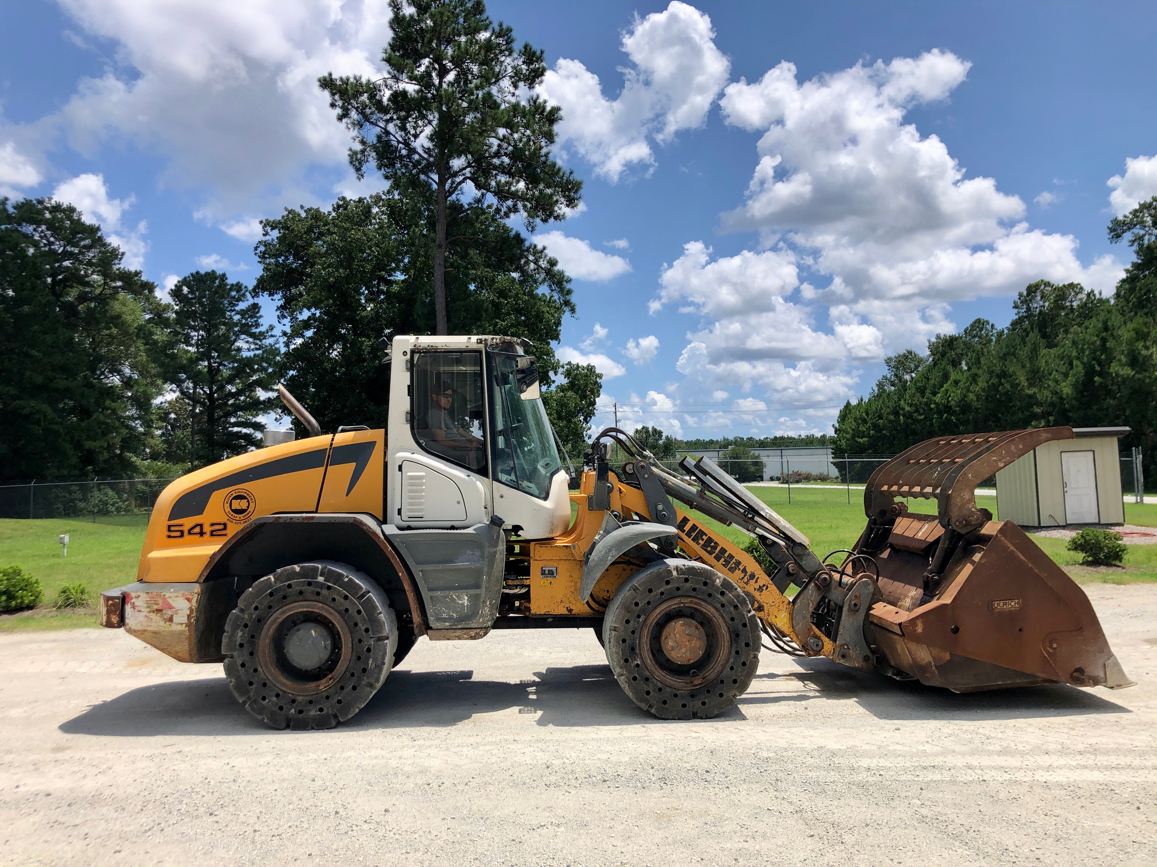 Used 2014 Liebherr L542 For Sale