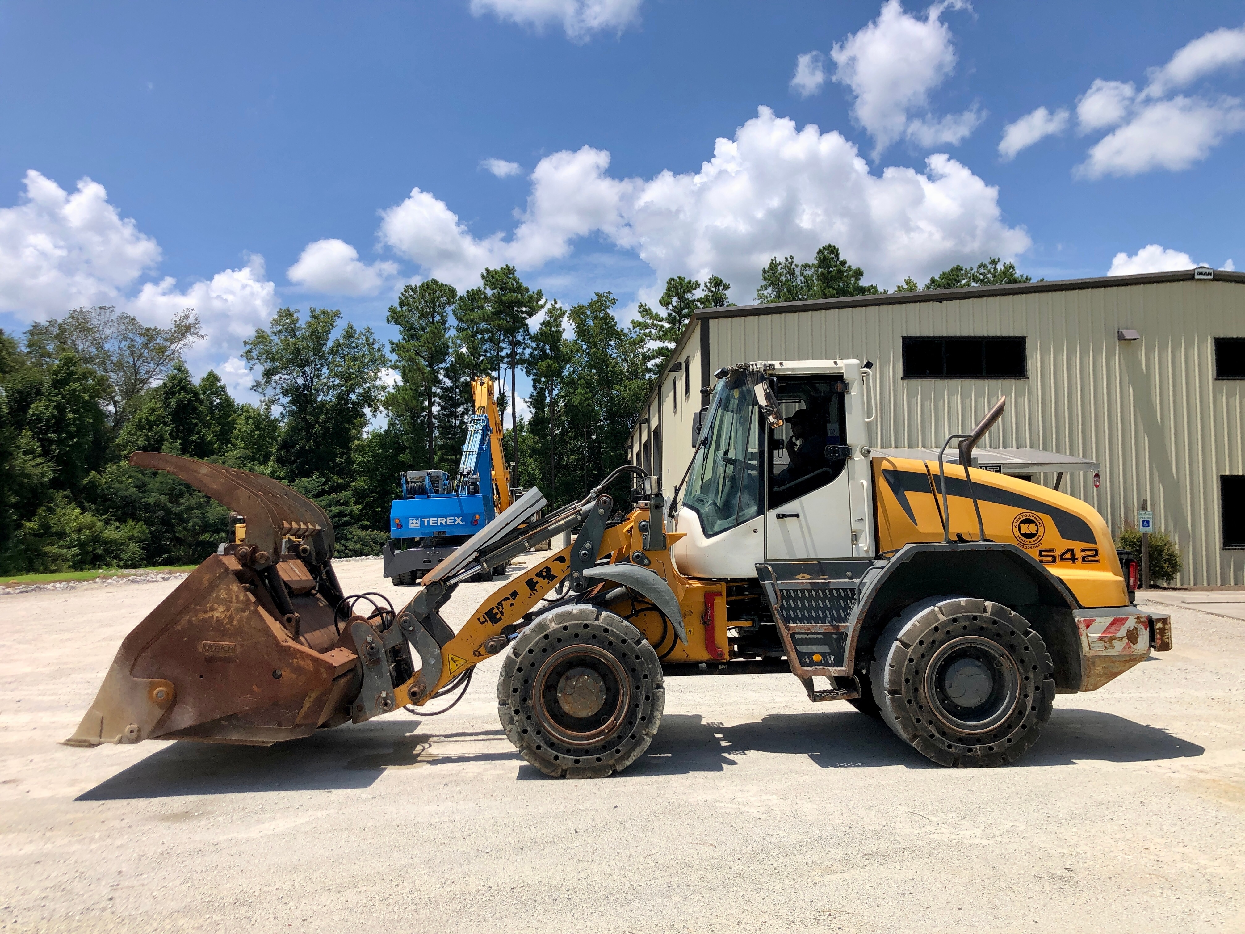 Used 2014 Liebherr L542 For Sale