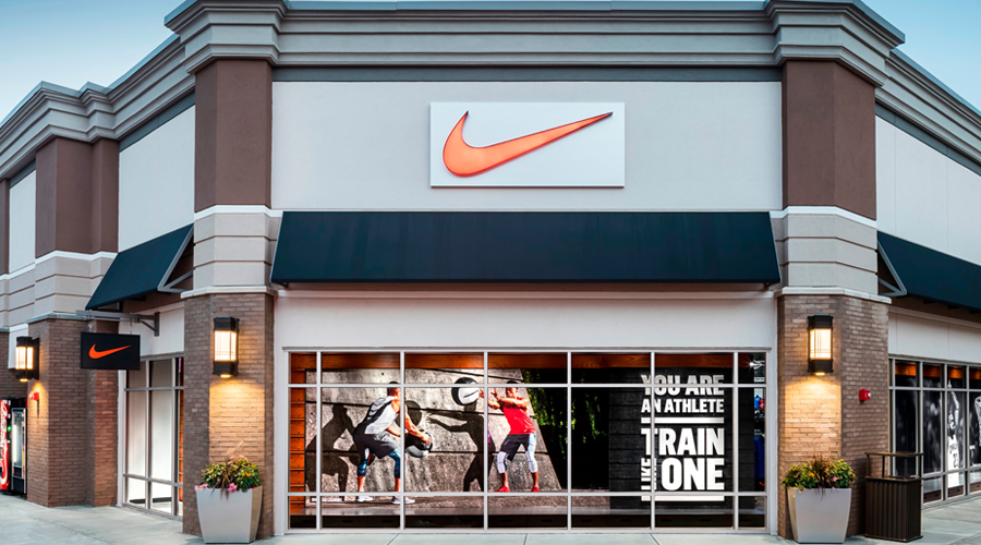 burloak outlet mall nike