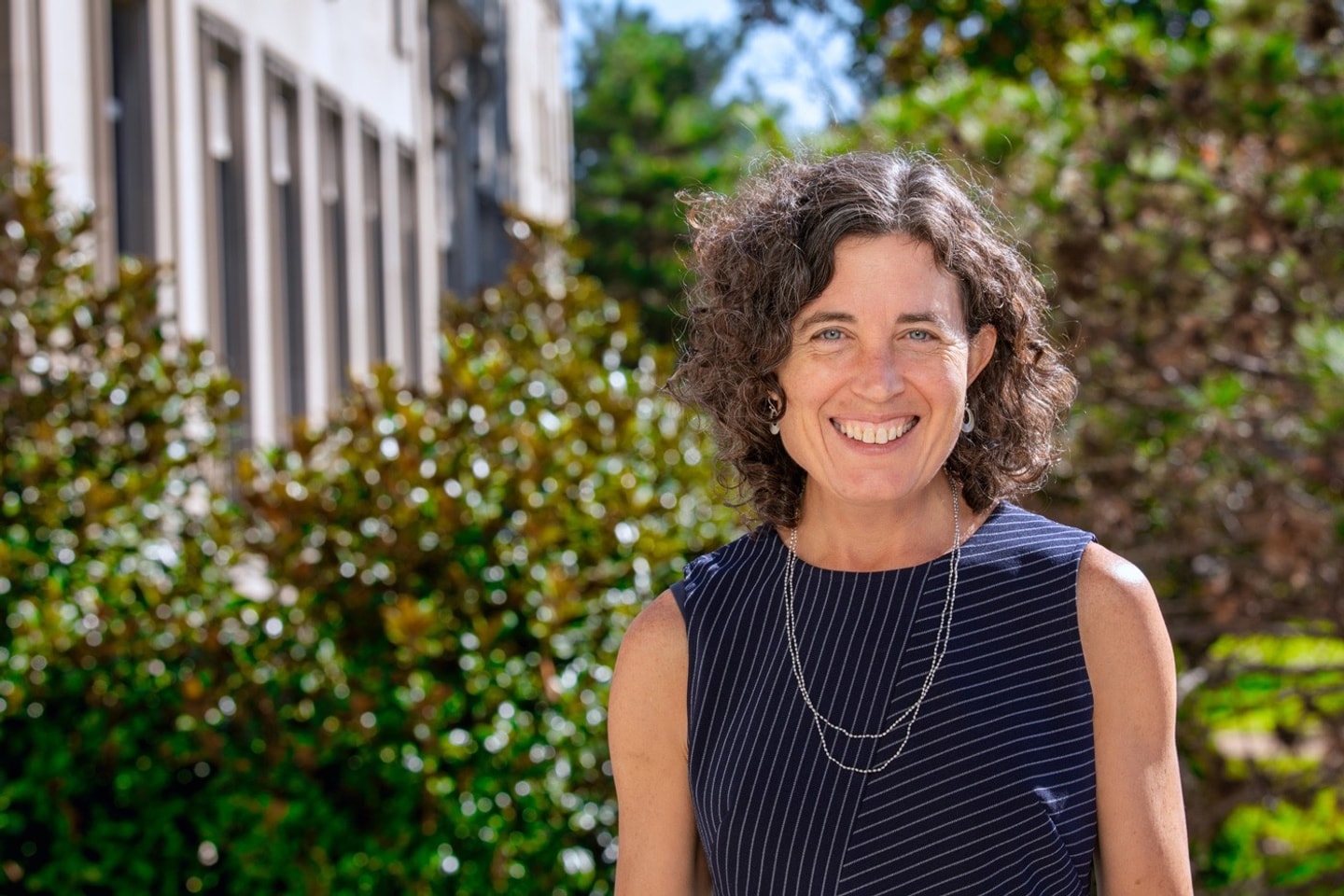 A color portrait of Heather Corcoran outside at WashU's Sam Fox School