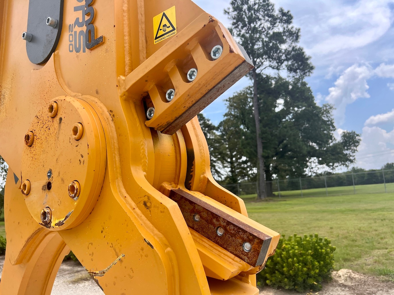 Used 2011 Caterpillar 323E (AD) For Sale
