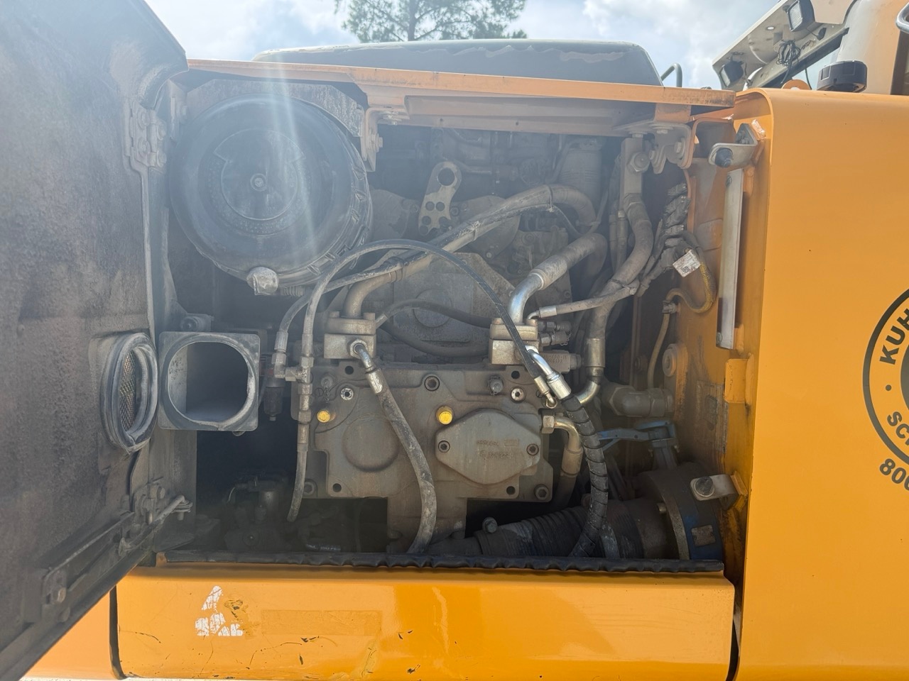 Used 2011 Liebherr R926 (AD) For Sale