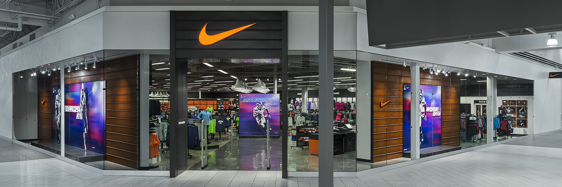 nearest nike clearance store